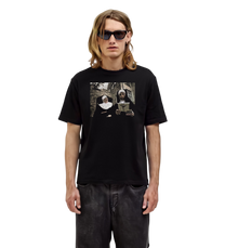 "Sisters And Nirvana" T-Shirt